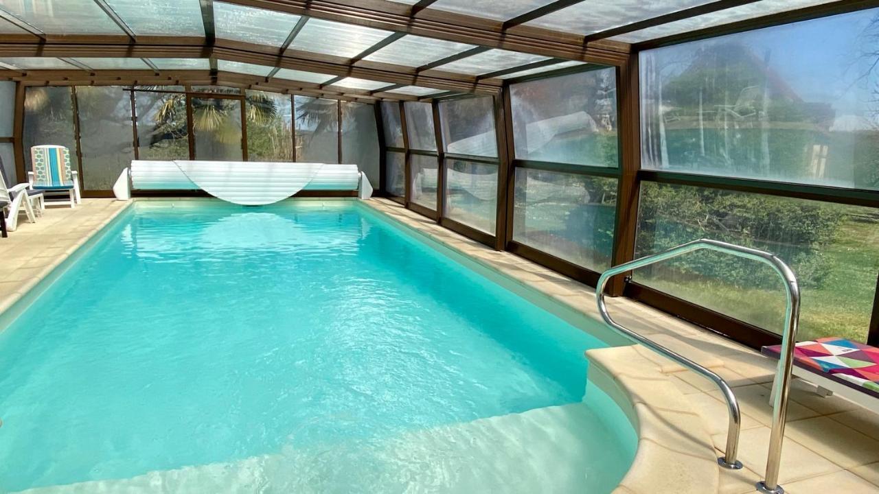 Maison De Charme Piscine Couverte Chauffee Mayrinhac-Lentour 외부 사진